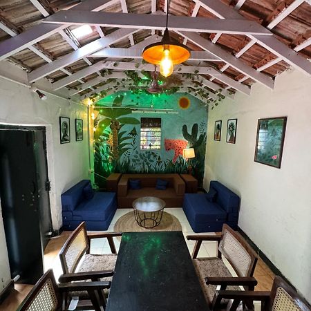 Hotel The Lazy Palm Shack Coimbatore Exterior foto